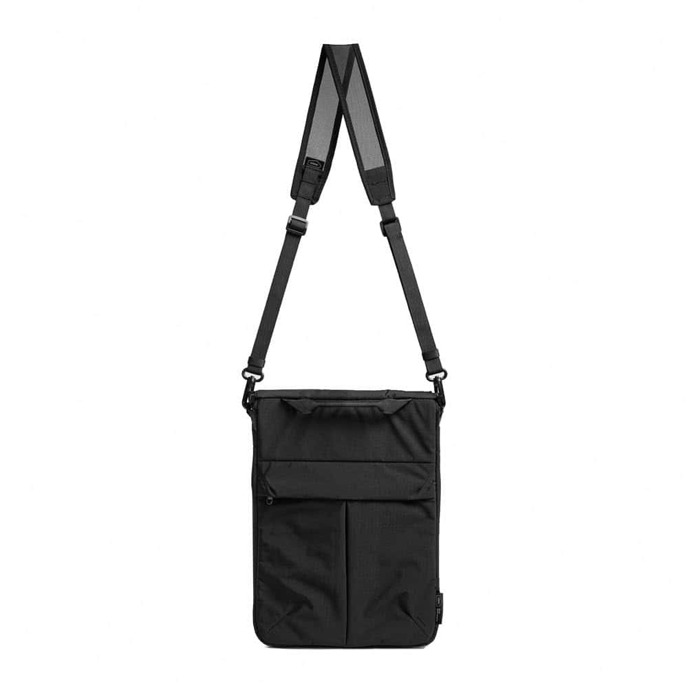 Morral de 16 pulgadas para laptop bitplay-Essential con