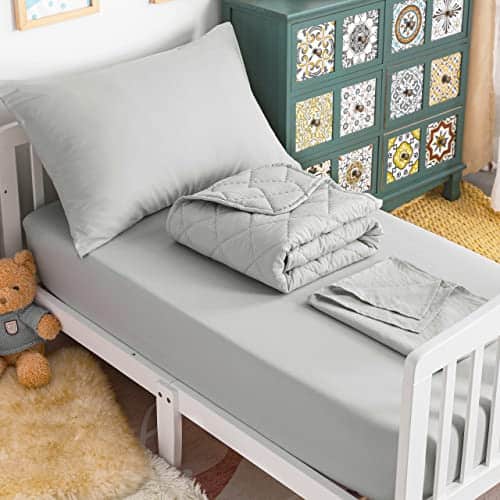 Juego de Ropa de Cama para Niños de NTBAY - 4 Piezas,