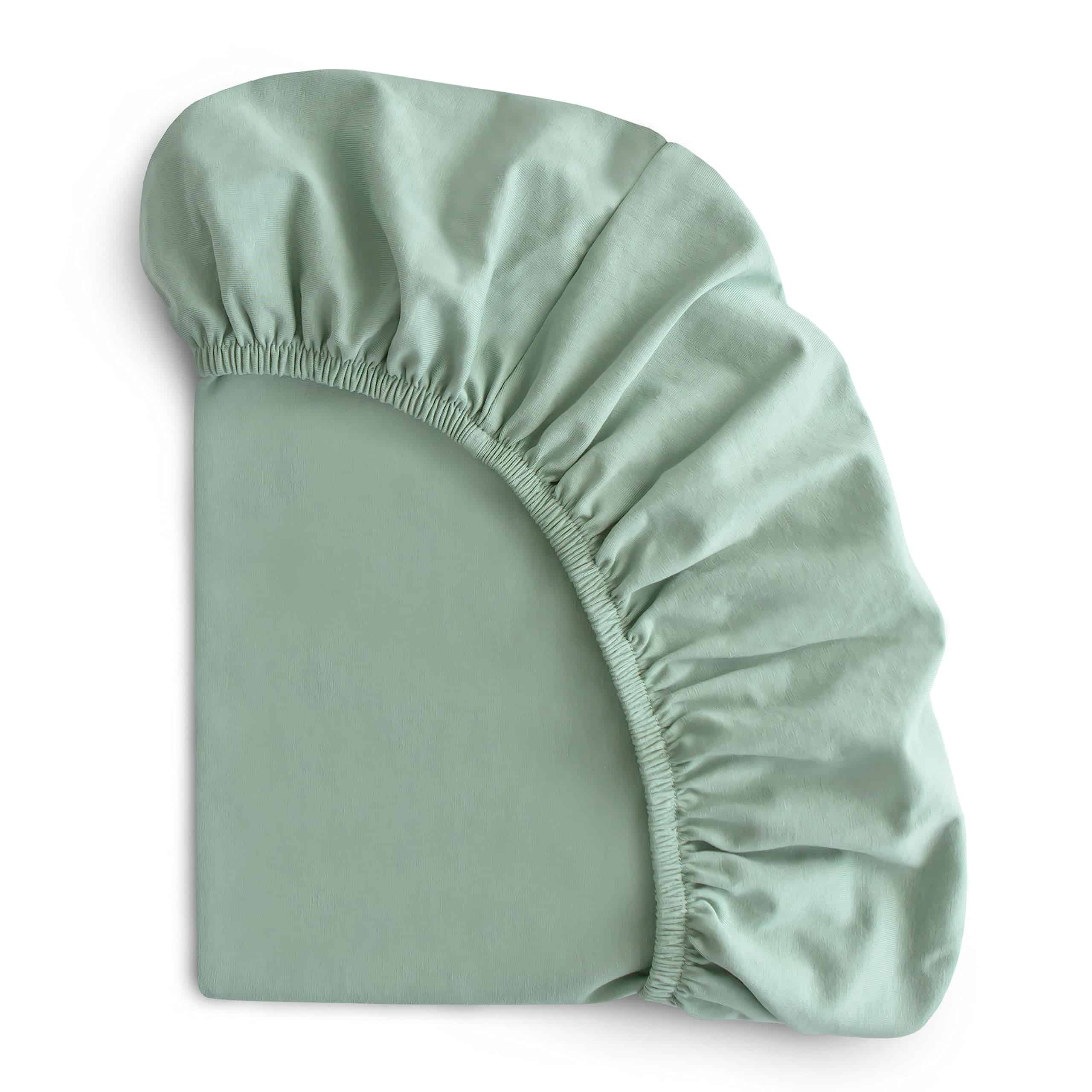 Sábana de cuna elástica y suave mushie | -Verde Romano