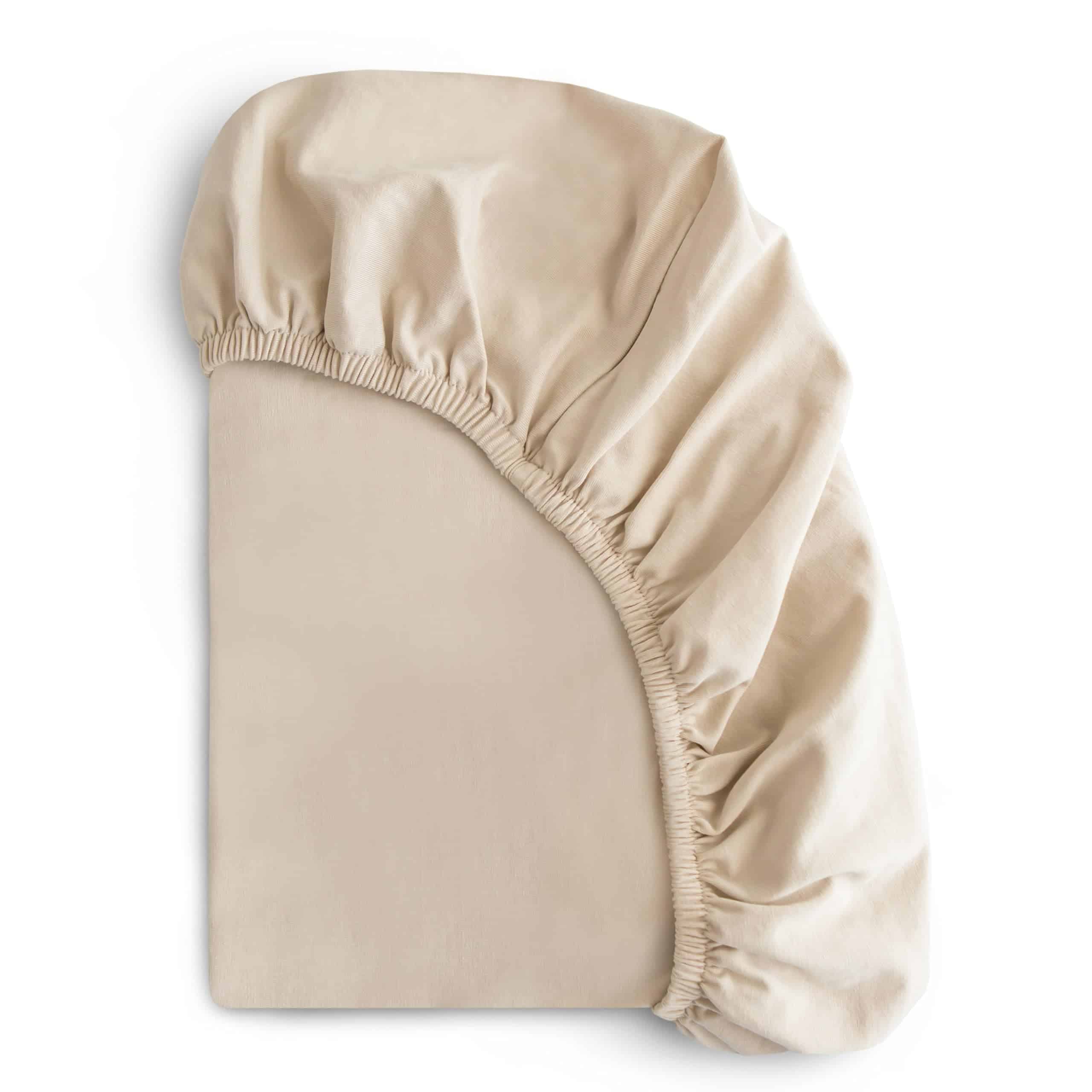 Sábana de cuna elástica y suave Mushie | Ajustada 71cm x