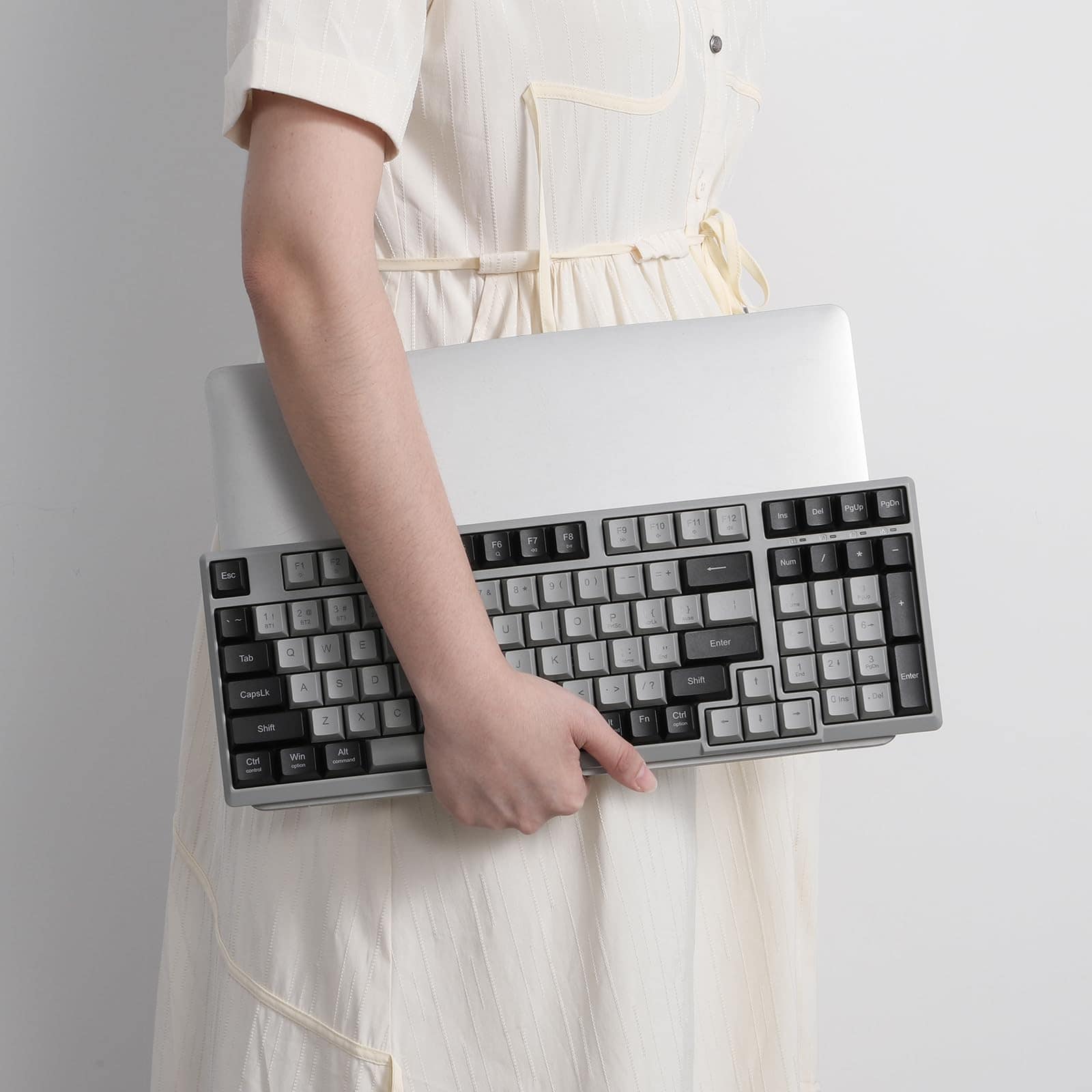 Teclado de Computadora Inalámbrico -Gris Acero - Imagen 9